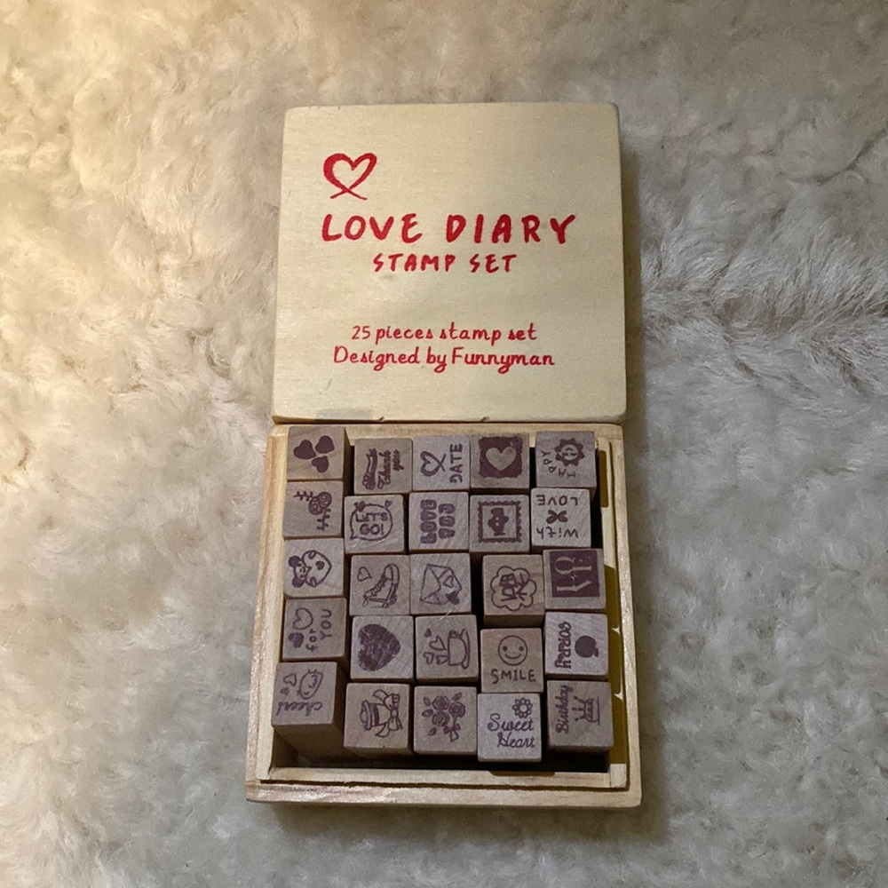 Love Diary Stamp Set